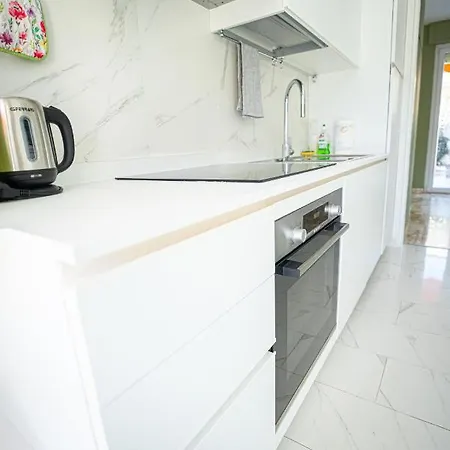 Micky House Санремо
