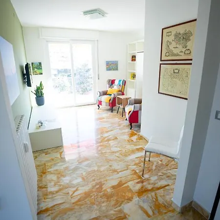 Micky House Санремо