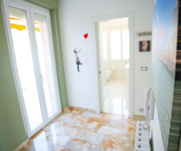 Micky House Apartman San Remo