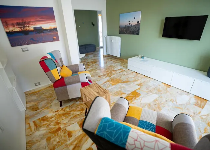 Micky House Apartman *